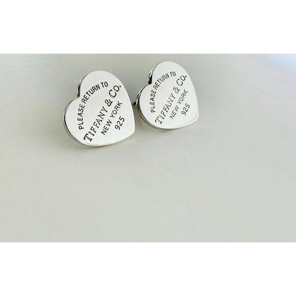 RARE MEDIUM Return to Tiffany Heart Earrings, Silver - Picture 7 of 16